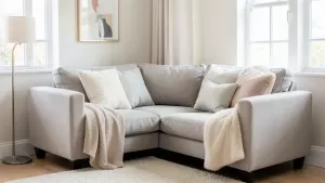 Jaki kolor kanapy do małego salonu