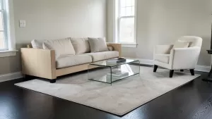 Jakie meble do ciemnej podłogi w salonie